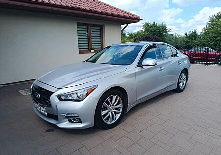 Infiniti Q50 3.7 V6 Premium