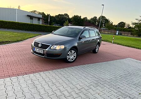 VW Passat Variant Volkswagen 1.9 TDI Comfortline Variant C...