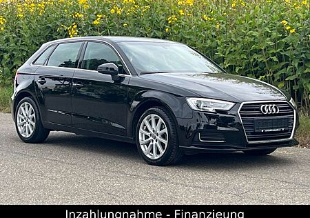 Audi A3 Sportback design/Klima/Navi/8 Favh/