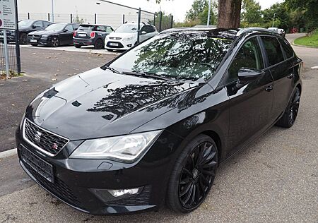 Seat Leon ST FR Teilleder Sportsitz Navi Einparkhilfe