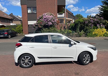Hyundai i20 1.2 -active