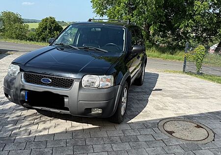 Ford Maverick 3.0l V6 24V Limited Autom. - AHK