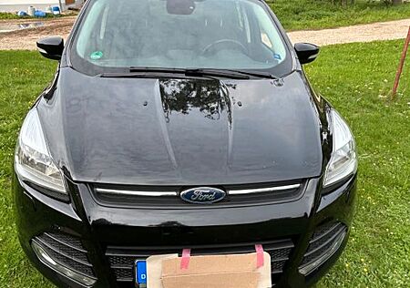 Ford Kuga 2,0 TDCi 4x4 110kW SYNC Edition PowerSh...