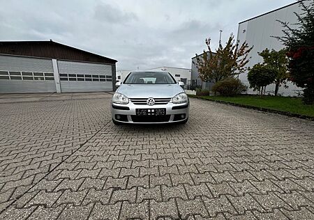 VW Golf Volkswagen 1.6 Trendline Trendline
