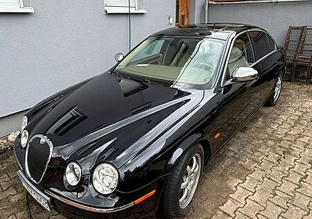 Jaguar S-Type 2.7 Liter V6 Diesel Executive Executive