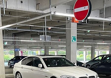 BMW 530d A -
