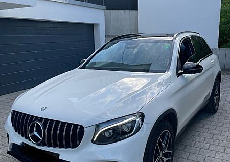 Mercedes-Benz GLC 250 GLC 250d 4M *AMG*Panorama*360°*Night*LE*