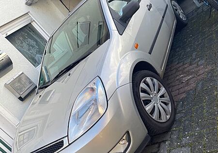 Ford Fiesta 1.3 44 kW -
