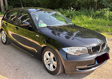 BMW 116i - TÜV neu, 12-fach bereift