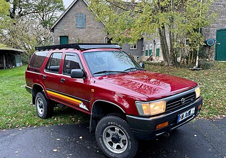Toyota 4Runner gebraucht kaufen Toyota 4Runner 4-Runner ohne Rost, H-Gutachten und viel Zubehör
