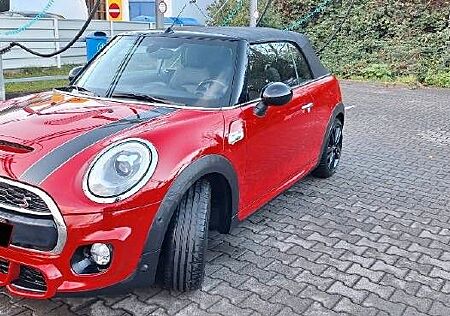 Mini Cooper S Cabrio John Cooper Works Chili Paket