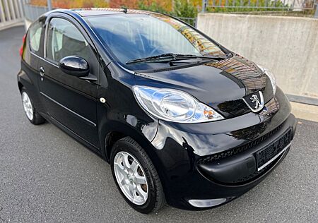 Peugeot 107 Filou *AHK*8-fach bereift*TÜV neu*