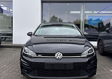 VW Golf Volkswagen 1.5 DSG R-Line
