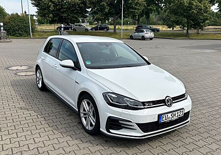 VW Golf Volkswagen 2.0 TDI 184PS Sport DSG GTD