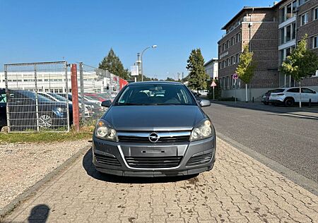 Opel Astra H Lim. Basis