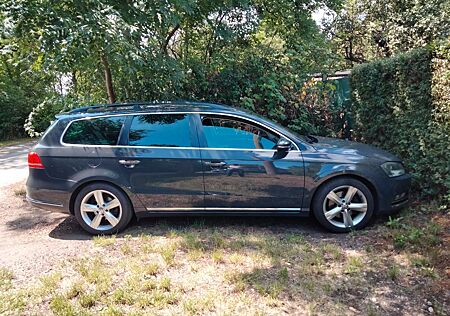 VW Passat Variant Volkswagen 2.0 TDI DSG 177PS Standheizung