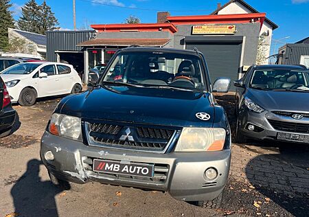 Mitsubishi Pajero 3,2DI-D AUTOMATIK 4X4 LEDER KLIMAANLAGE