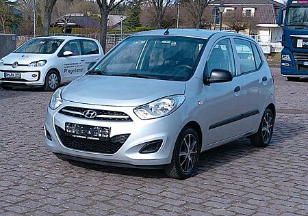 Hyundai i10 FIFA WM Edition KLIMA S-HEFT TÜV NEU