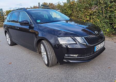 Skoda Octavia 2.0 TDI DSG Sthz AHK LED TÜV Bremsen NEU