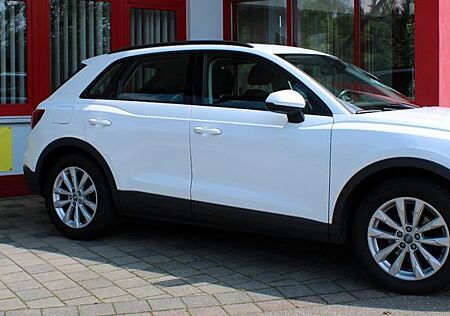 Audi Q3 35 TDI *NAVI*18"RFK