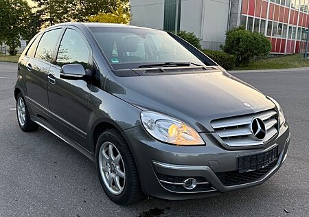 Mercedes-Benz B 200 B -Klasse - TÜV NEU - Klimaanlage