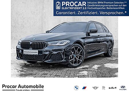 BMW 530e xDrive Touring M Sport HUD PANO AHK RFK LM