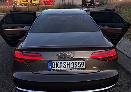 Audi A8 L 4.2 Chauffeur | VIP DIPLOMAT | MEGA AUSTA