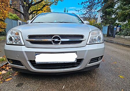 Opel Vectra Caravan 2.2 Direct - Kombi, 2. Hand