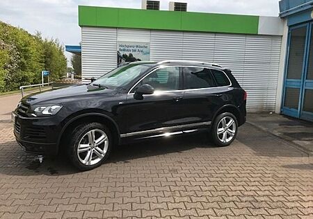 VW Touareg Volkswagen 3.0 V6 R -Line , Luft , AHK , Standh