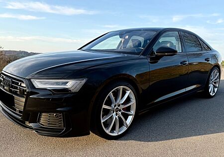 Audi A6 55 TFSI e S Line 21 Zoll RS6 Felgen