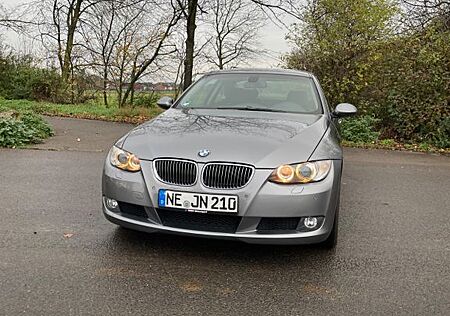 BMW 325i Coupé -