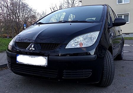 Mitsubishi Colt 1.1 Inform Inform