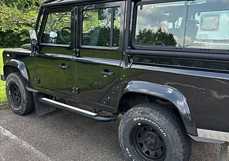 Land Rover Defender 110 TD4 Station Wagon E E