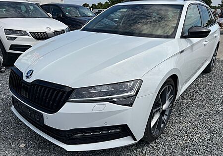 Skoda Superb SuperbCombi Sportline/ShzG/Cam/AHK/E.SitzM Full/