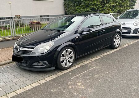 Opel Astra H 1.8 16V Sport Coupé Navi & Tempomat &PDC