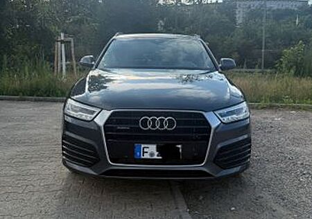 Audi Q3 2.0 TFSI 132kW quattro S tronic sport sport