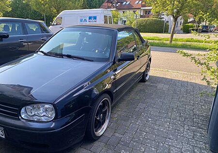 VW Golf Volkswagen 2.0 Trendline Cabriolet Trendline