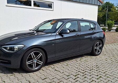 BMW 118i Sport Line, M Sportfahrwerk, Mineralgrau