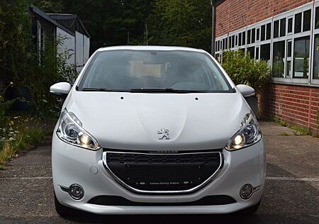 Peugeot 208 1.2L-60KW -1HD-5Türen-Klima-Tempomat-Euro5