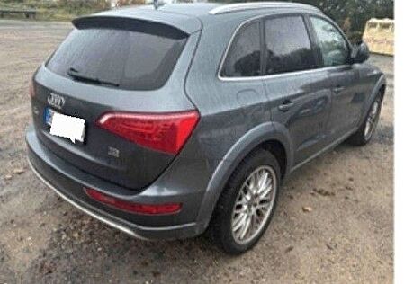 Audi Q5 3.0 TDI DPF S tronic quattro -