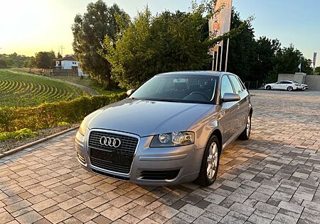 Audi A3 Sportback 2.0 FSI Attraction