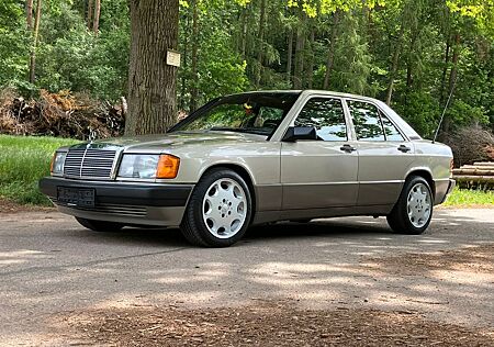 Mercedes-Benz 190 190E 2.6 KAT °H Zulassung°Top Gepflegt°