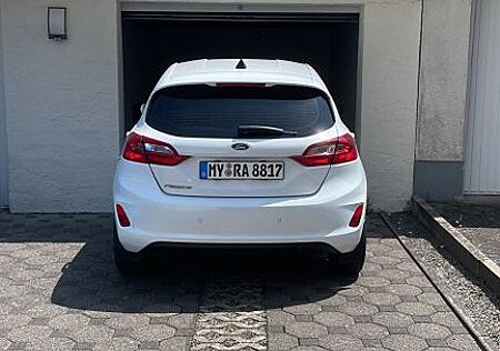 Ford Fiesta 1,0 EcoBoost 74kW Cool & Connect Cool...