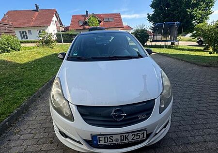 Opel Corsa 1.4 OPC Line