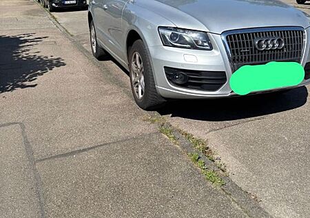 Audi Q5 2.0 TFSI S tronic quattro -