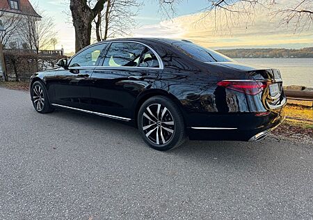 Mercedes-Benz S 580 4MATIC Lang Exklusiv Voll MBUX