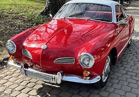 Volkswagen Karmann Ghia