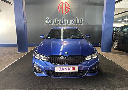 BMW 320d Touring xDrive M Sport /PANO/ Head UP