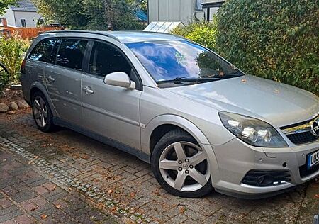 Opel Vectra Caravan 3.0 V6 CDTI Edition Plus Auto...