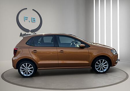 VW Polo Volkswagen V/SHZ/KLMA/RFK/PDC/PD/UVM..